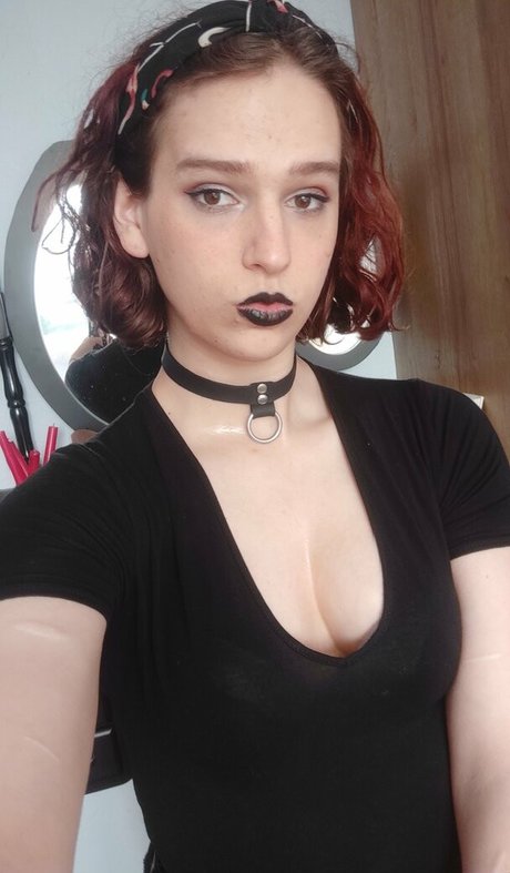 MelodyFluffing top exklusive galerien