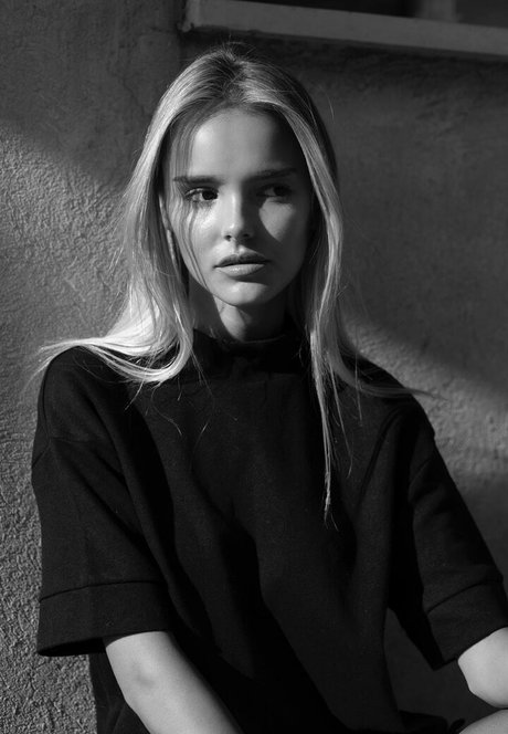 Mishel Zabelman kunst nackten bilder