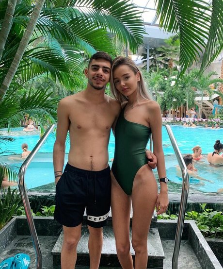 Mishel Zabelman heiße kunst galerie