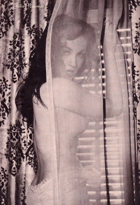 Juliemar nackt kunst bild