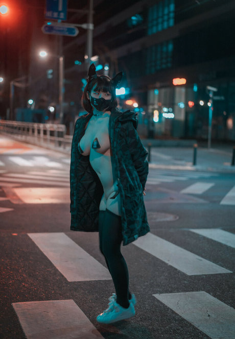 Djawa Jenny perfekte akt bild