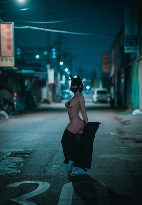 Djawa Jenny pornostar kostenlose bild