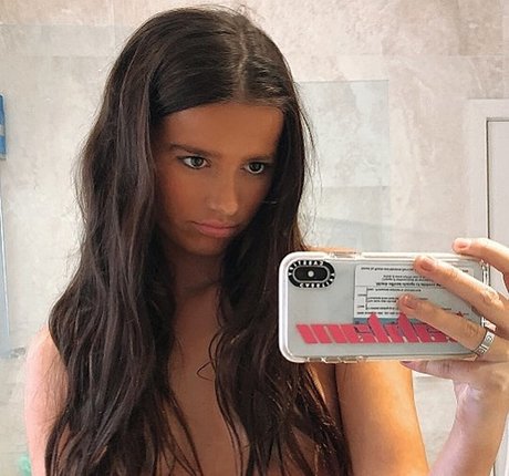 Kahlani Birchall pornostar nackt archiv