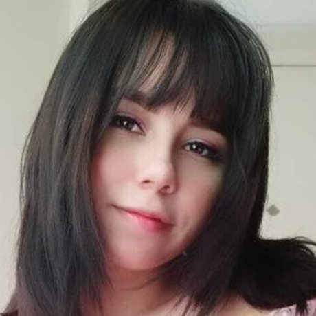 Nath Ayumi freie akt bild