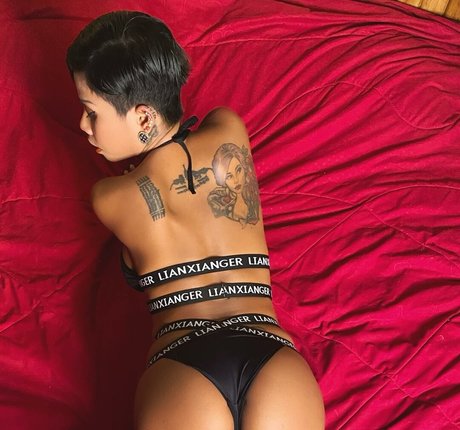 shuggatrix beste nackte bilder