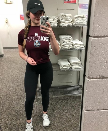 Madi ASMR hübsche exklusive galerie