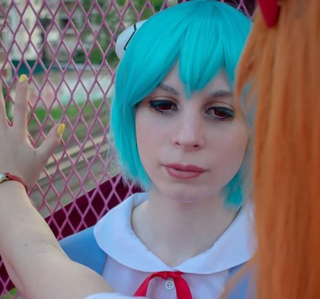 Cherryl Kitsune model exklusive bild