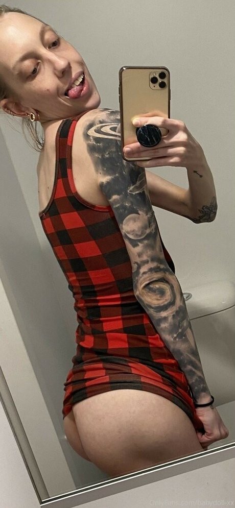 babydoll xx schöne nackte bild