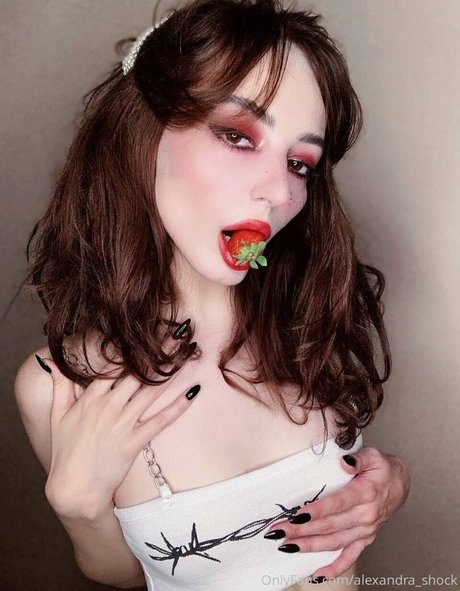 alexandra shock pornostar schöne bilder