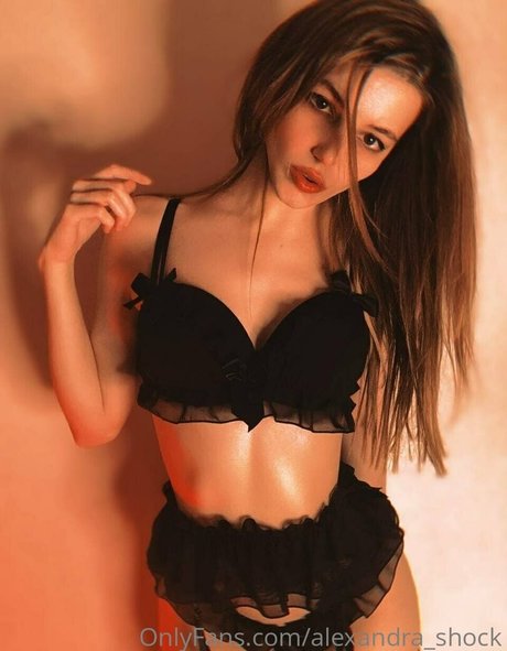 alexandra shock pornographische pornostar bilder