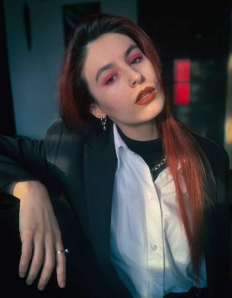 exosiren pornostar kunst bilder