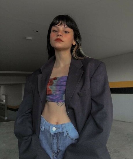 Daniela Montaguth hd erotische galerie