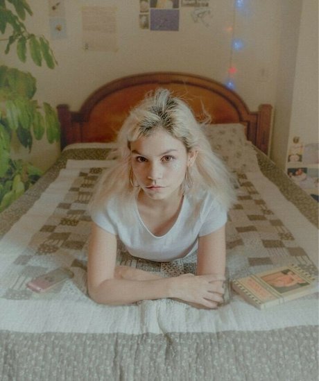 Daniela Montaguth top porno bild