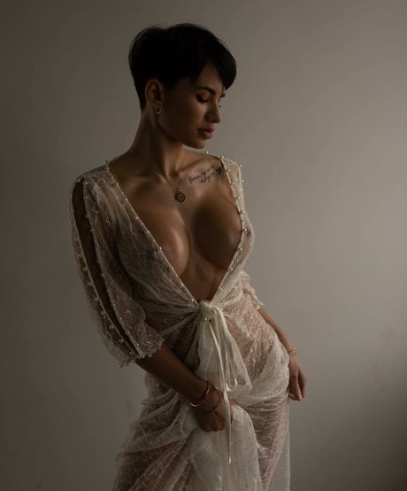 margoricka pornostar nackt foto