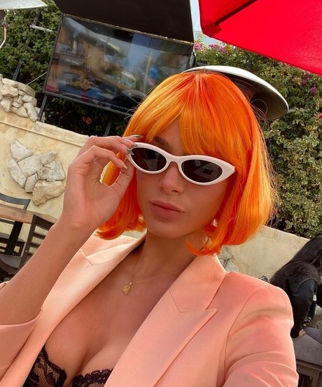 Lana Rh0ades schöne erotische foto