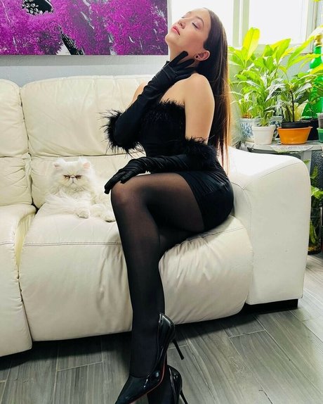 dünne asiatische teenager-onlyfans xxx top bilder