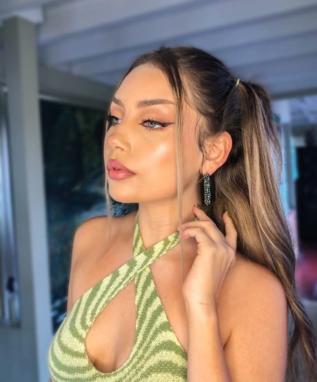 trivitv erotische bild