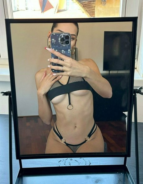 Sara Mia Sara8teen beste kunst foto