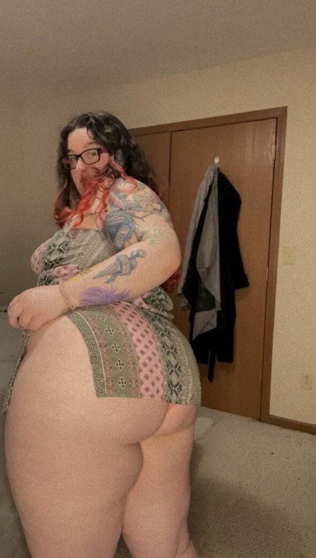 Kailyn Makena perfekte porno galerien