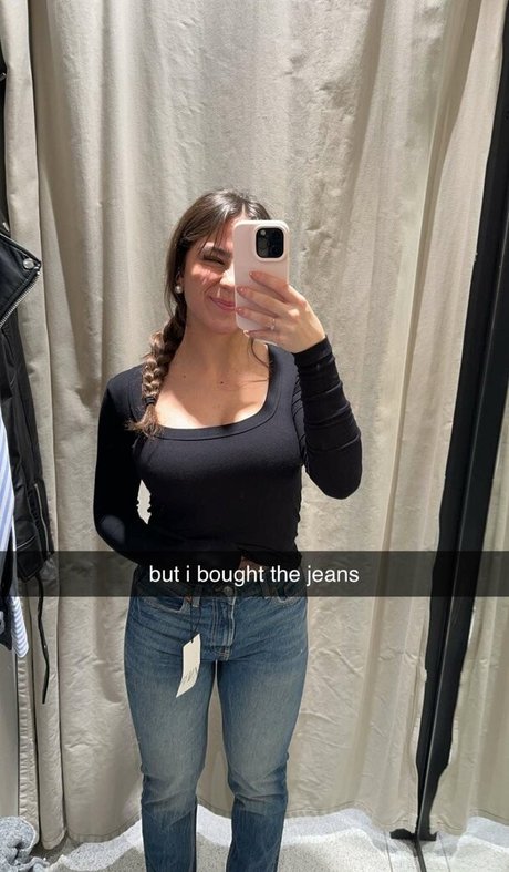 Sofiacrnilovic schauspielerin erwachsene foto