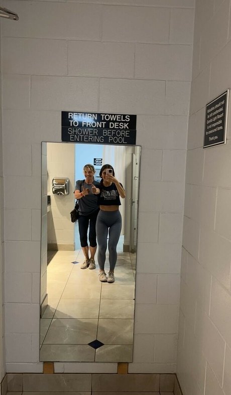 Sofiacrnilovic erwachsene nackt bild