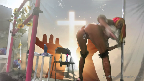 Role Play Dances nacktheit kunst galerie