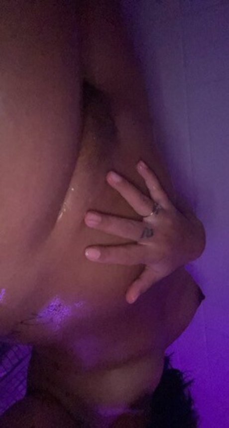 Lina Flexxx nackt pornostar archiv