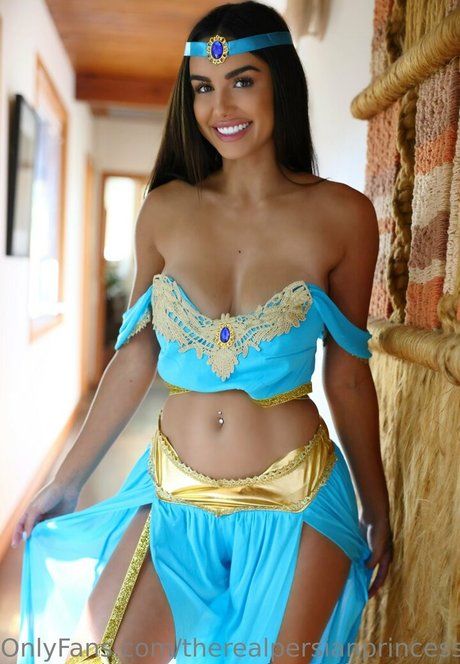 Sara Shah model exklusive galerien