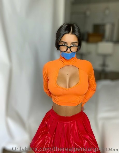 Sara Shah xxx akt bilder