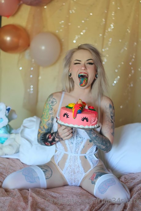 Holofox_ xxx nackten archiv