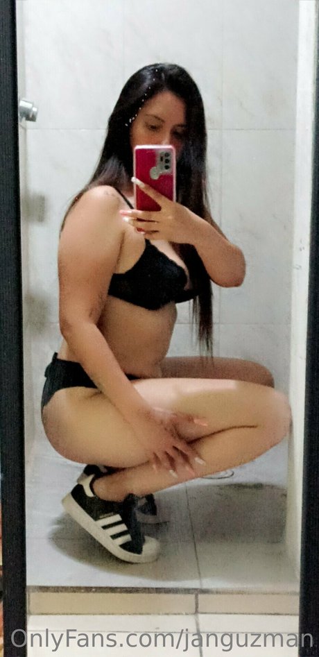 Janeth Guzman heiße erwachsene bilder