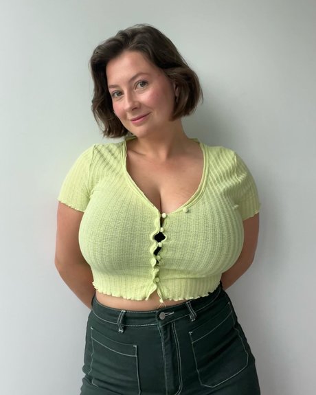 Bel Larcombe schöne hd fotos