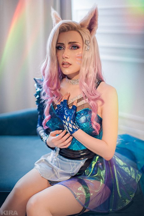 Narga Aoki erotische nackte galerie