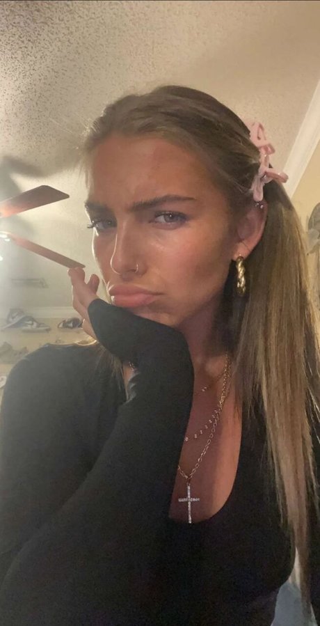 Jordan Beckham top nackte bild