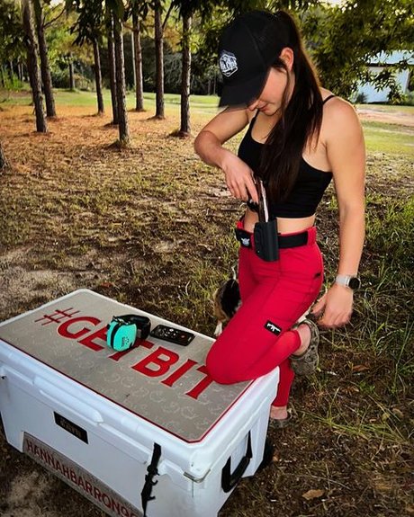 Hannah Barron exklusive erwachsene bilder