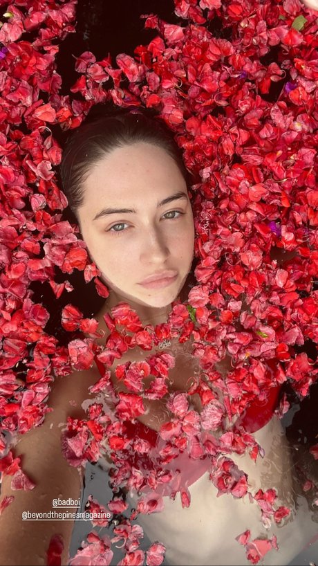 Elsie Hewitt nacktheit kostenlose bild