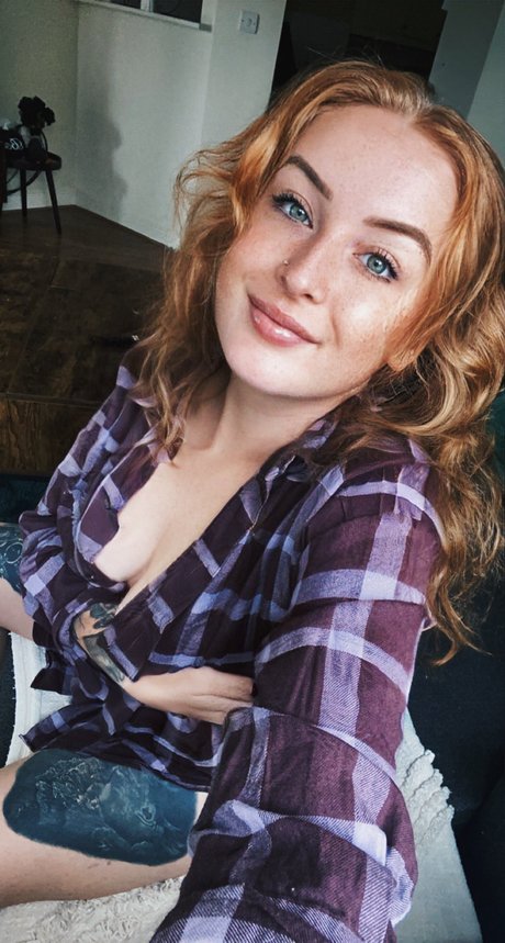 Little red x erwachsene nackte archiv