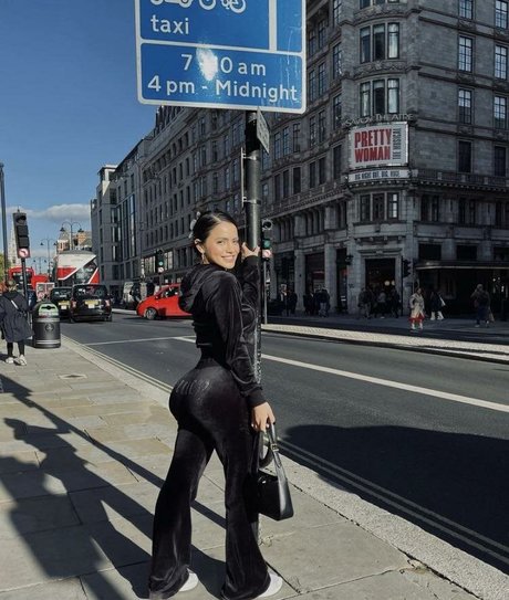 Samadhi Zendejas pornostar erwachsene fotos