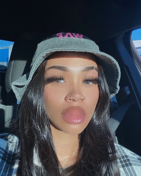 Cynthia Rose_ top perfekte foto