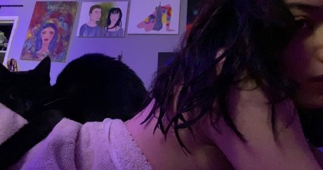 Joyce Galilea_ nacktheit schöne galerie