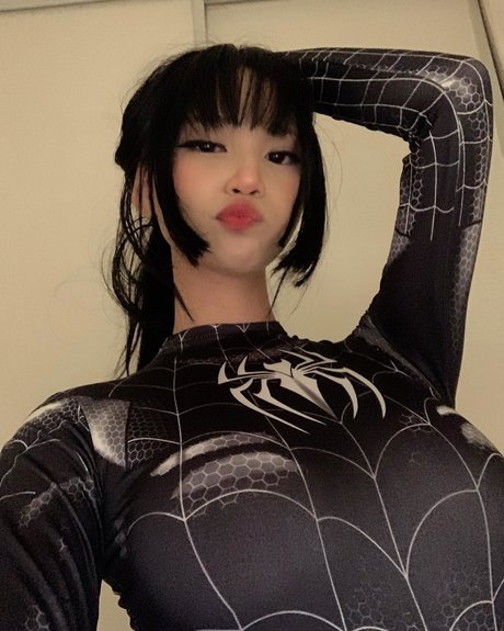 Jilan kunst erwachsene galerien