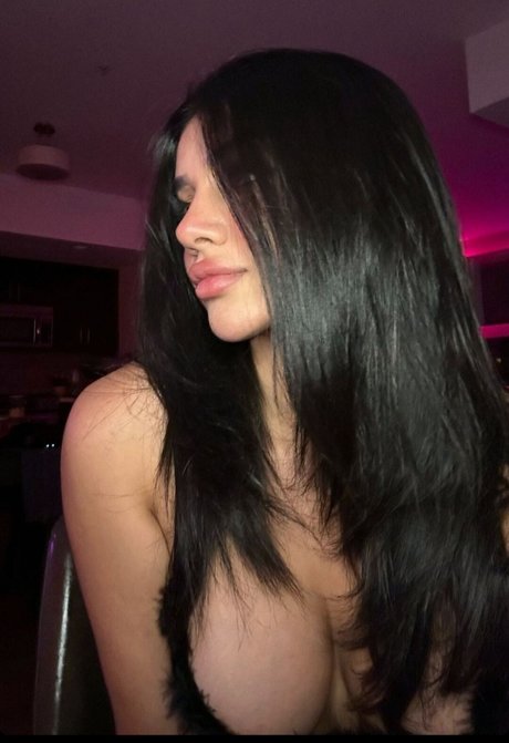 Alishba freie nackten bilder