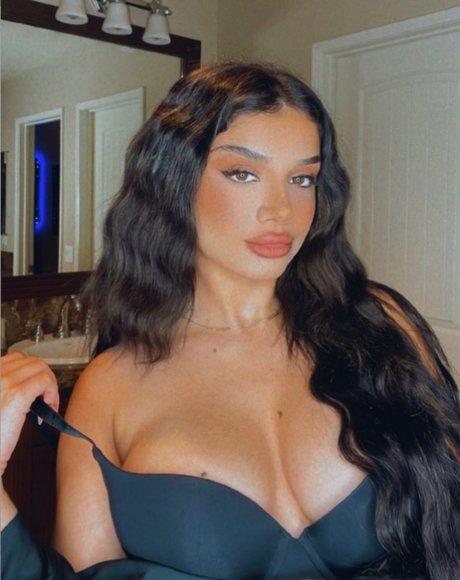 Alishba schöne xxx foto