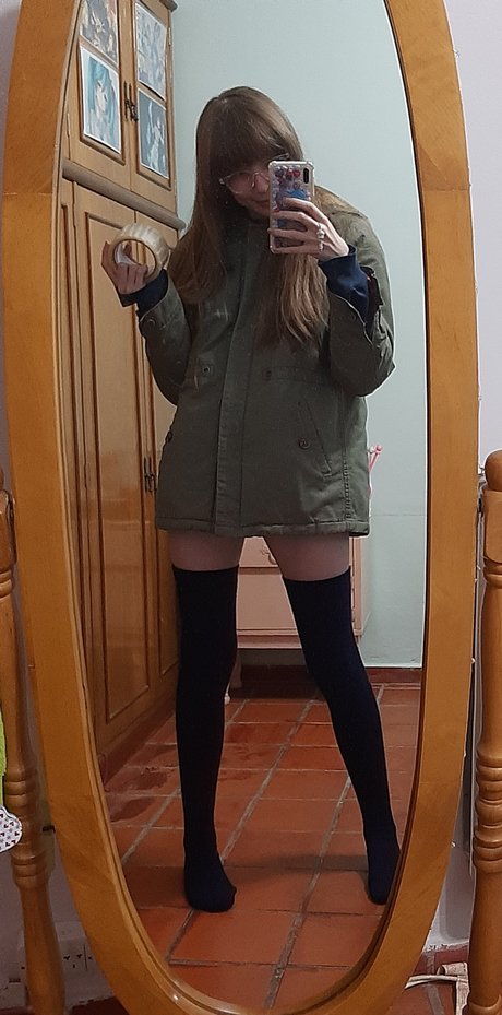 Kiki Glitter Cosplay freie nacktheit galerien