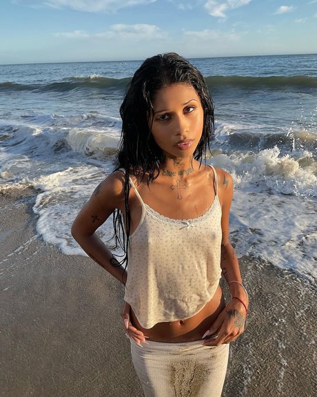 _Andrea Cervantes freie nette bild