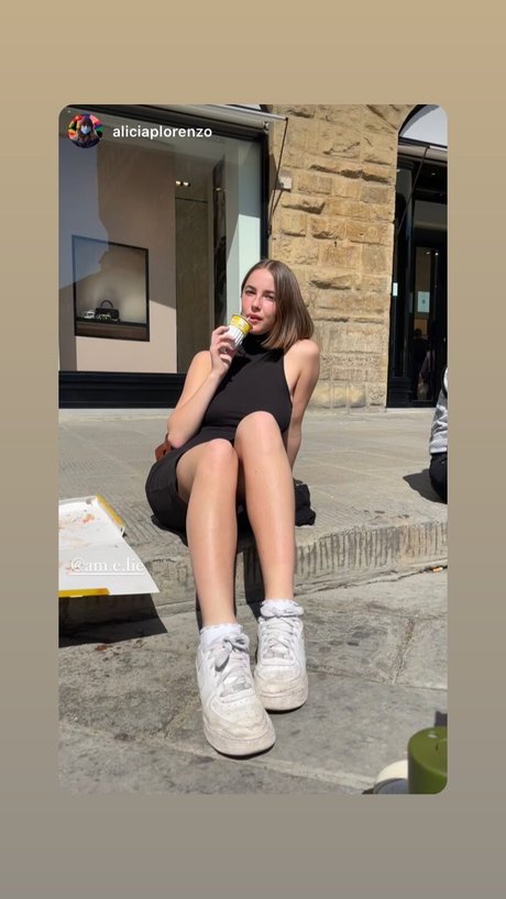 Amelie Manzoli heiße sex galerie