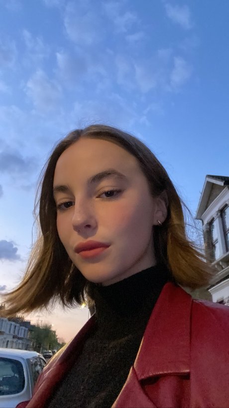 Amelie Manzoli model pornografische fotos