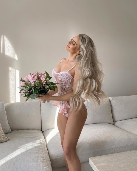 Anna Nystroem erwachsene porno archiv