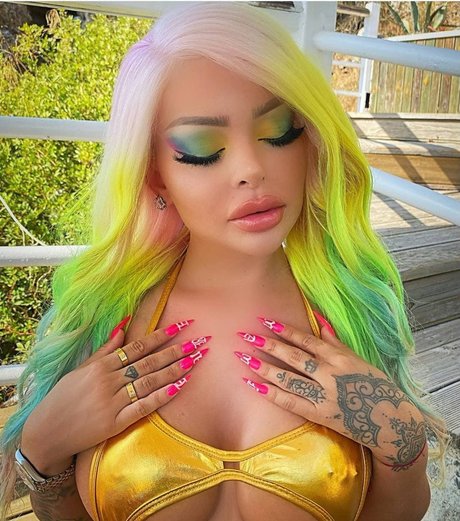 Katja Krasavice freie sexy galerie