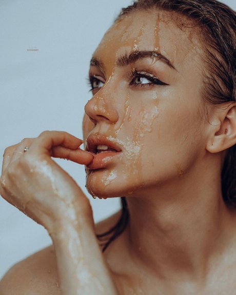 Nepeivoda pornostar nette fotos